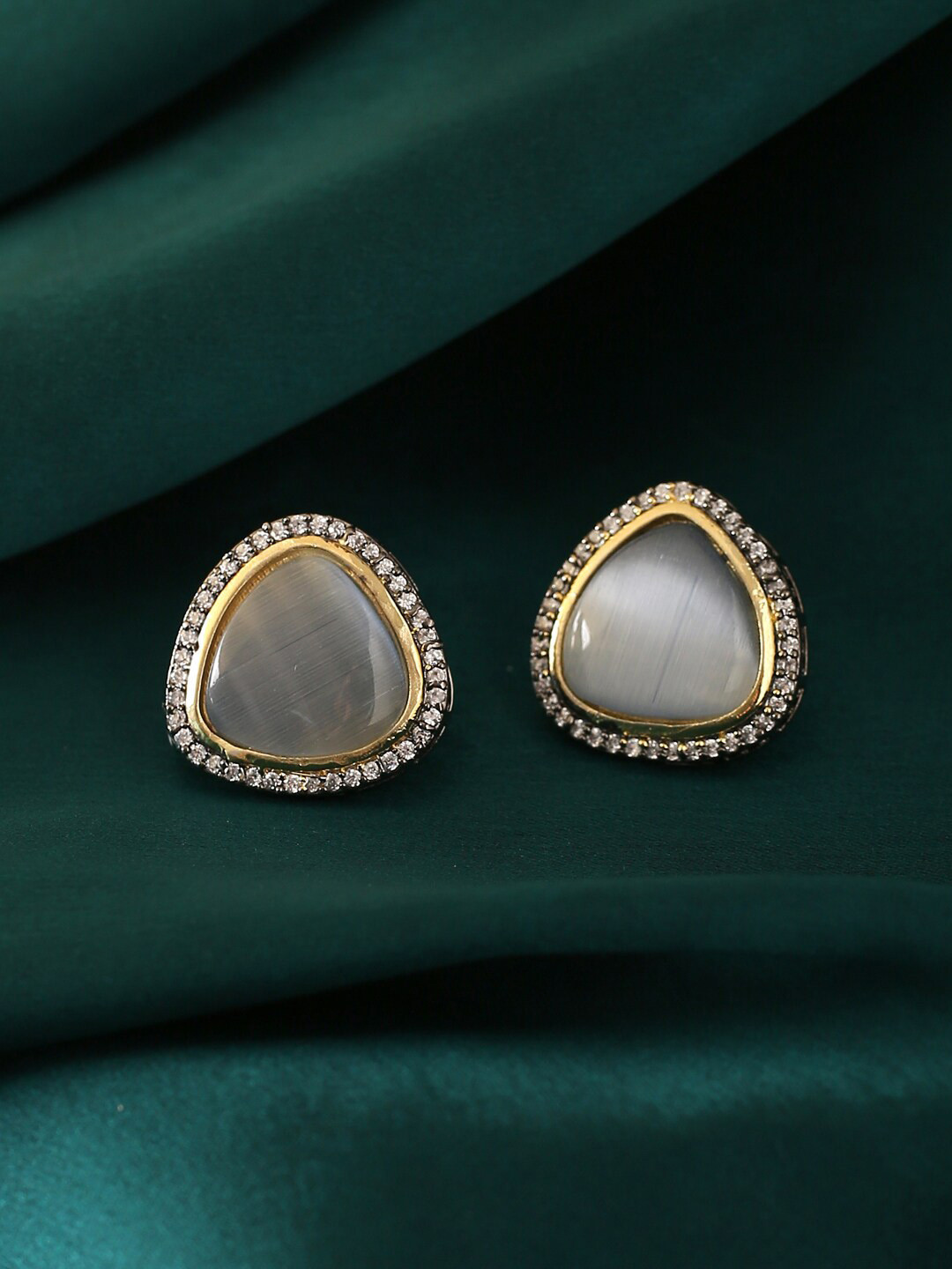 THE AAB STUDIO Grey & Silver-Plated  Triangular Studs Earrings