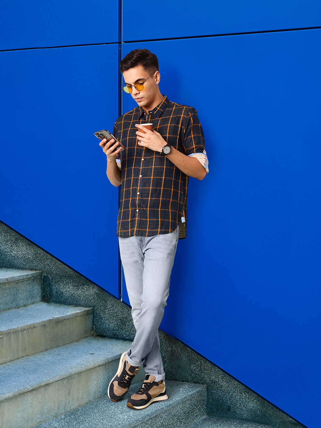 Harvard Men Navy & Yellow Checked Slim Fit Casual Shirt