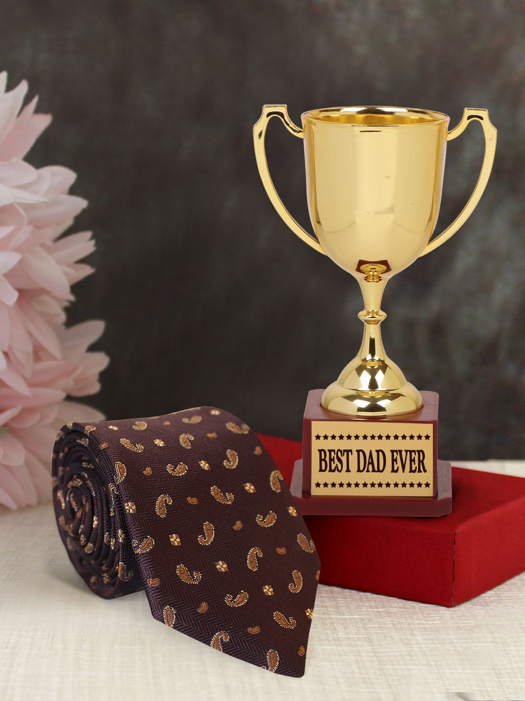 TIED RIBBONS Gold-Toned & Brown Colored Fathers Day Gift Set