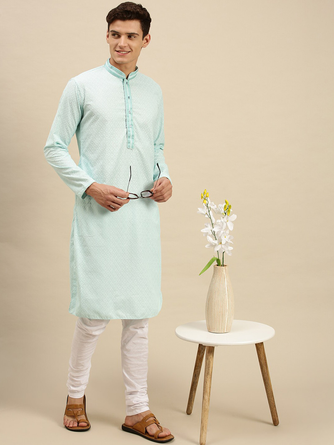 Here&Now X Sanwara  Men sea Green Chikankari Kurta with Churidar