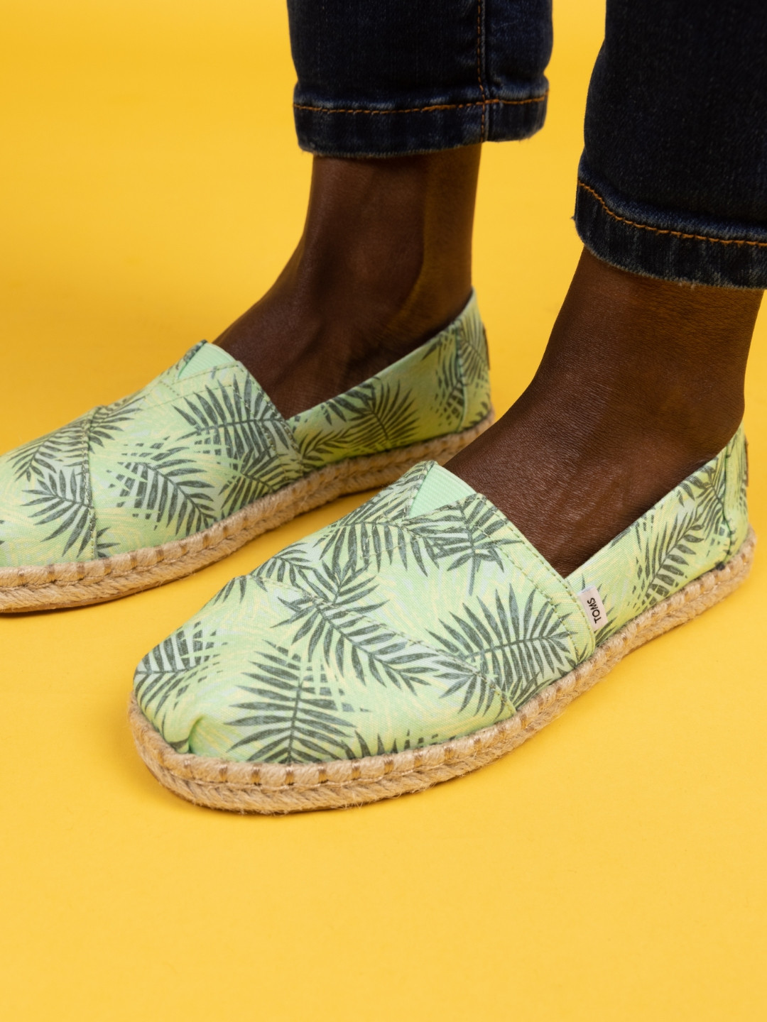 TOMS Women Blue Palms Print Alpargata Rope Espadrilles