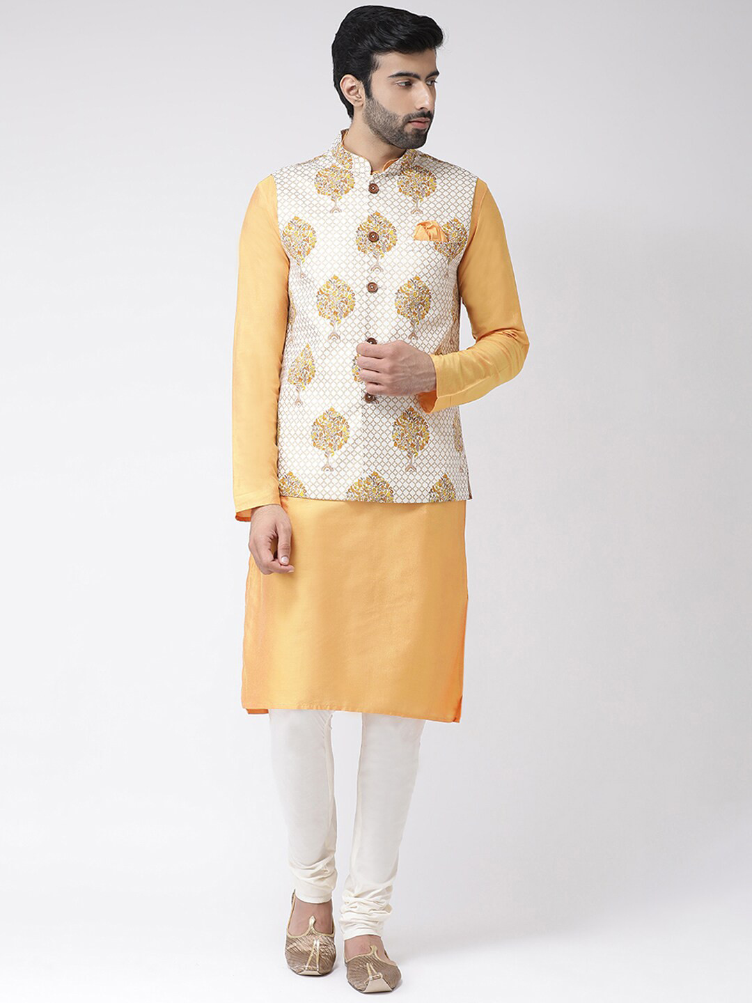 KISAH Men Off White Floral Kurta with Churidar