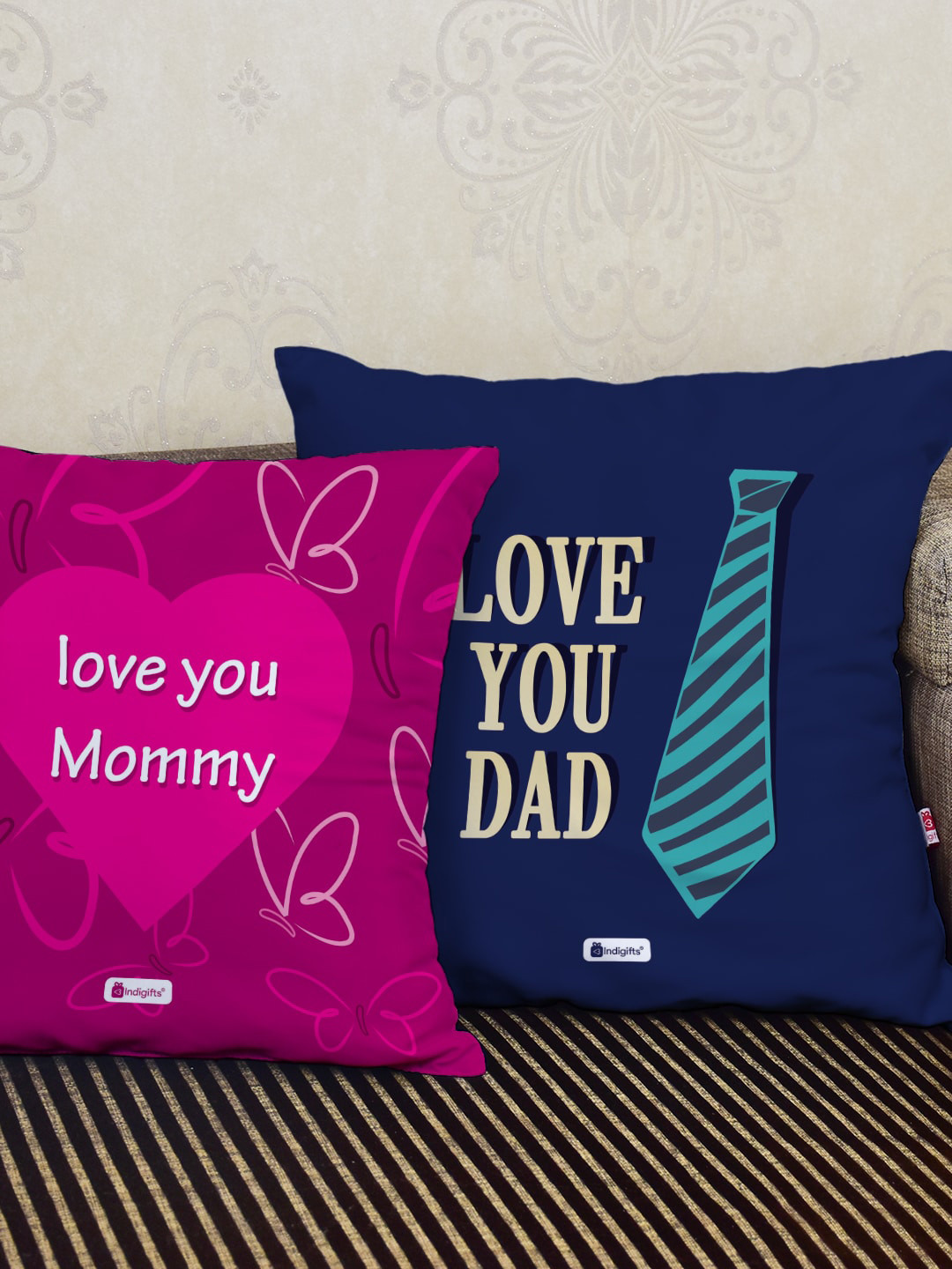 Indigifts Set Of 2 Multi-Coloured Mom Dad Love You Mommy & Dad Printed Square Floor Cushions