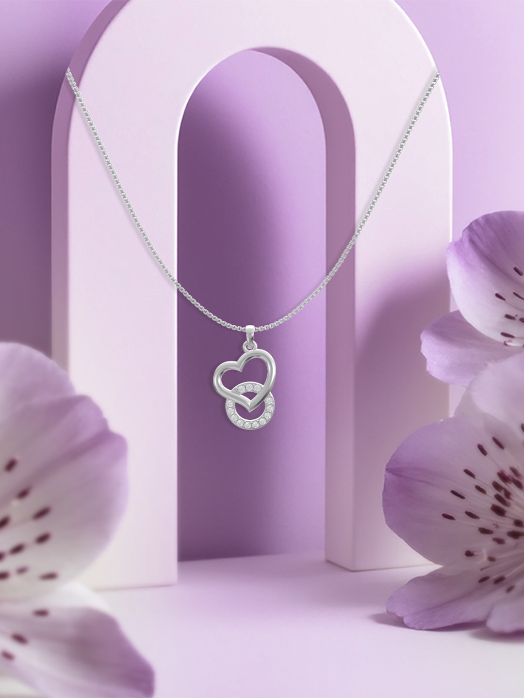 ANAYRA Silver-Toned Heart Shaped Pendant With Chain