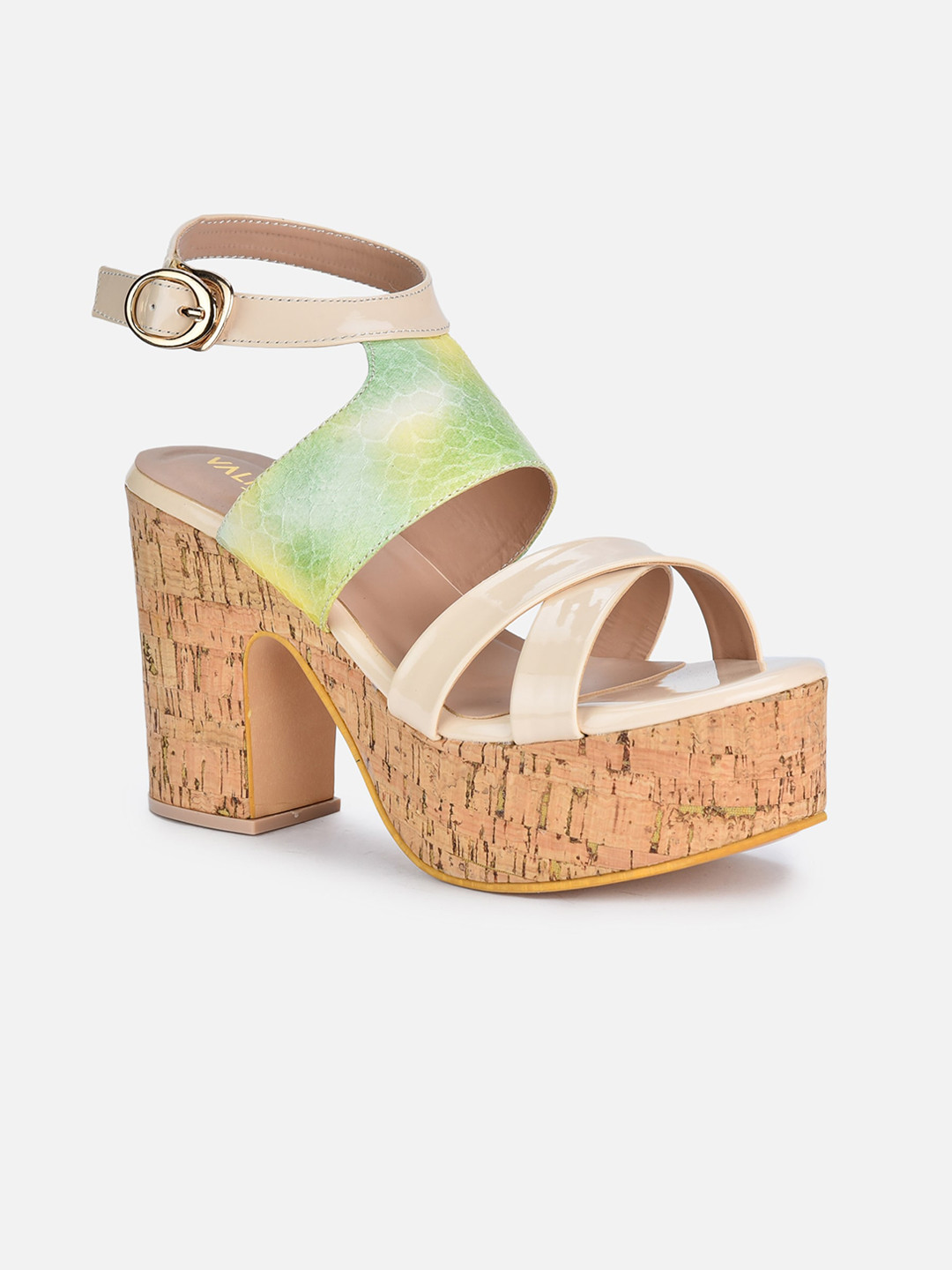 VALIOSAA Cream-Coloured Platform Sandals