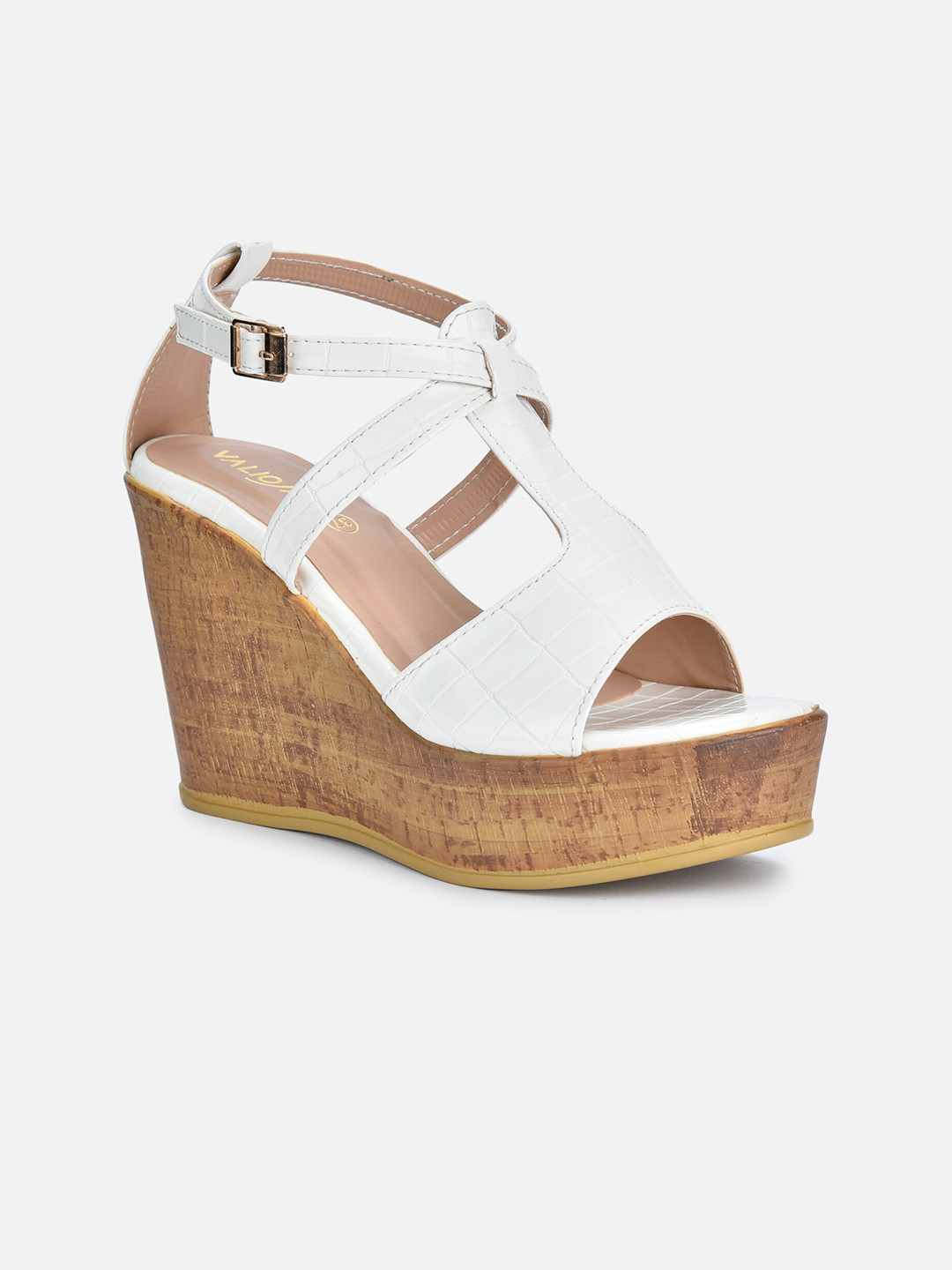 VALIOSAA White Wedge Sandals with Buckles
