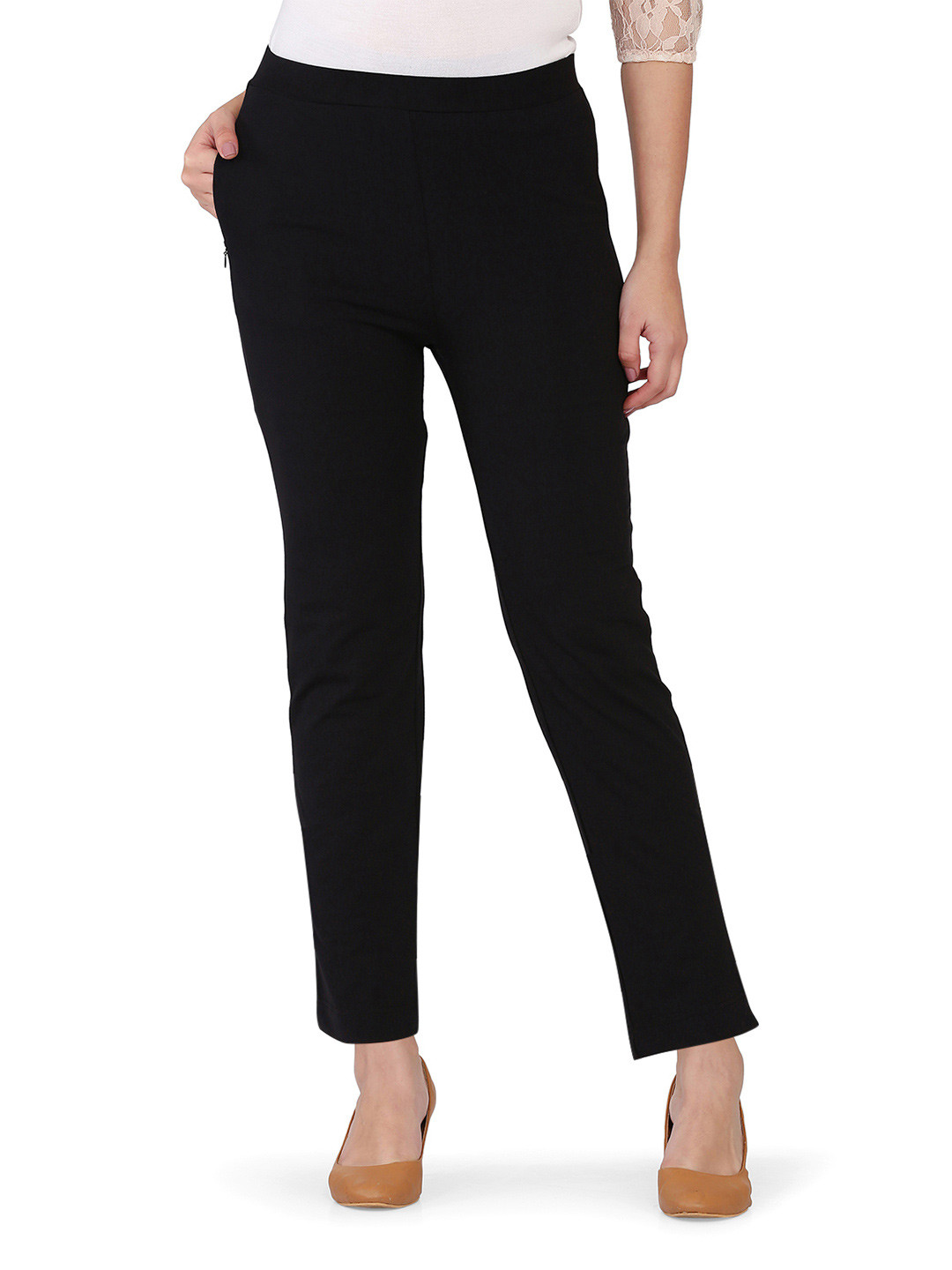 SPIFFY Women Black Relaxed Straight Leg Straight Fit Trousers