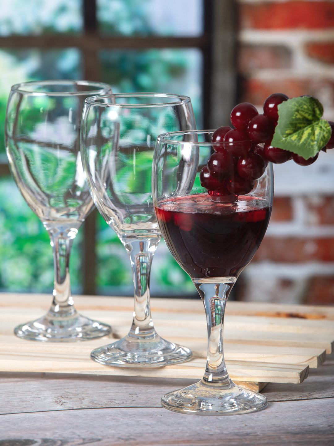 Roxx Set of 6 Transparent Solid Tulip Stem Glass