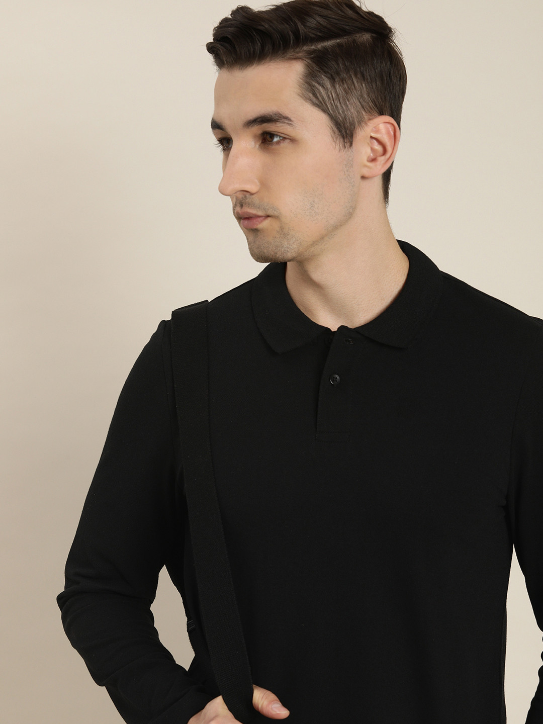 encore by INVICTUS Men Black Polo Collar T-shirt