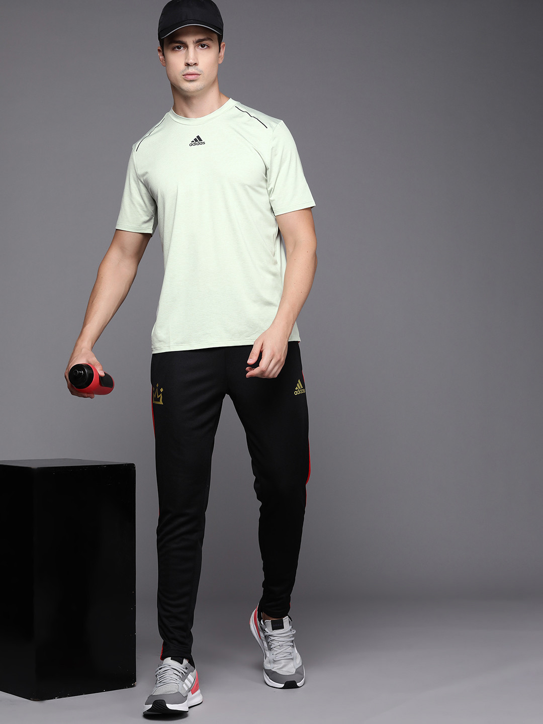 ADIDAS Men Green & Black Printed Slim Fit HIIT COOL Training T-shirt