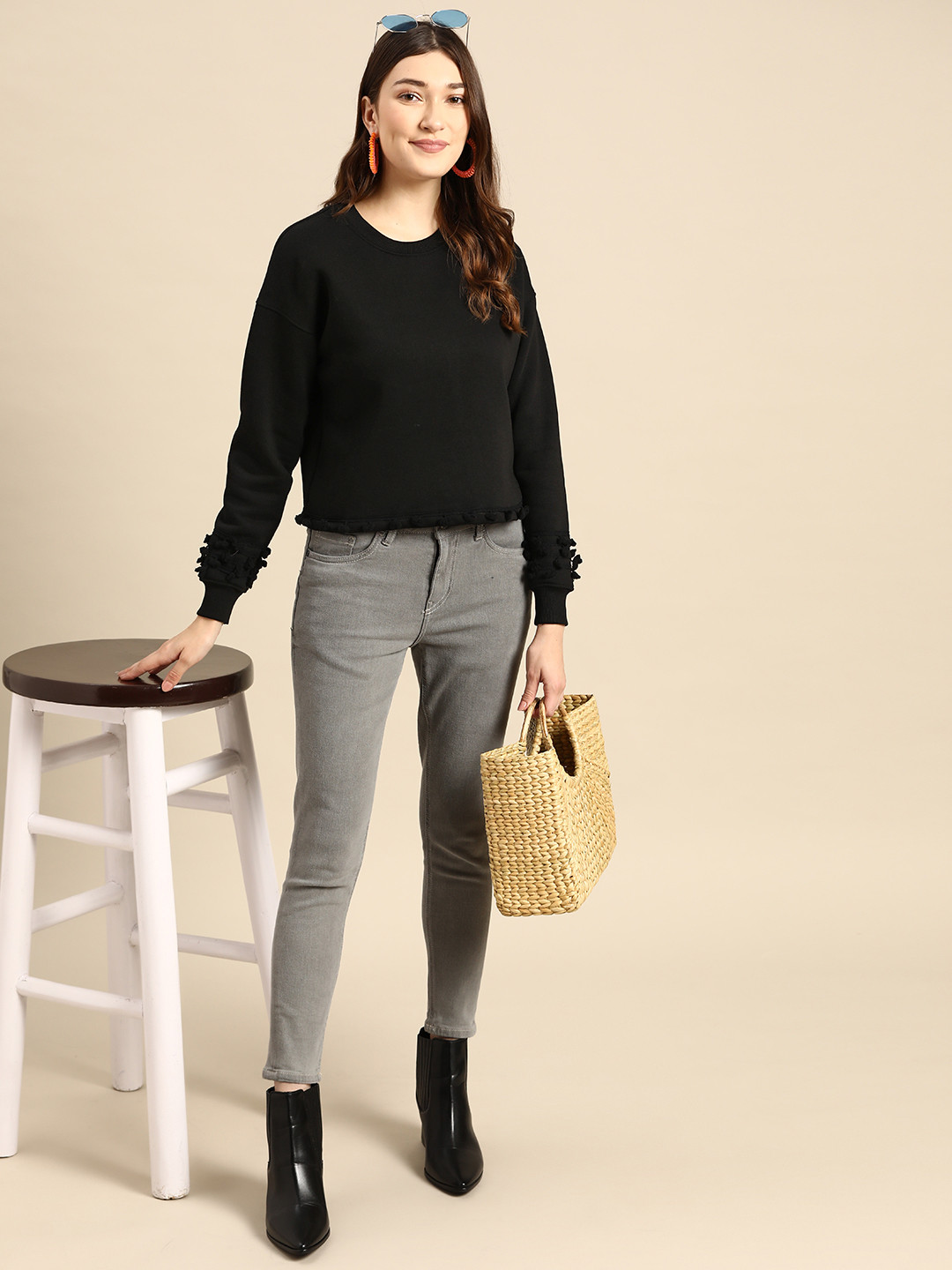 Sangria Women Black Drop Shoulder SleevesSweatshirt