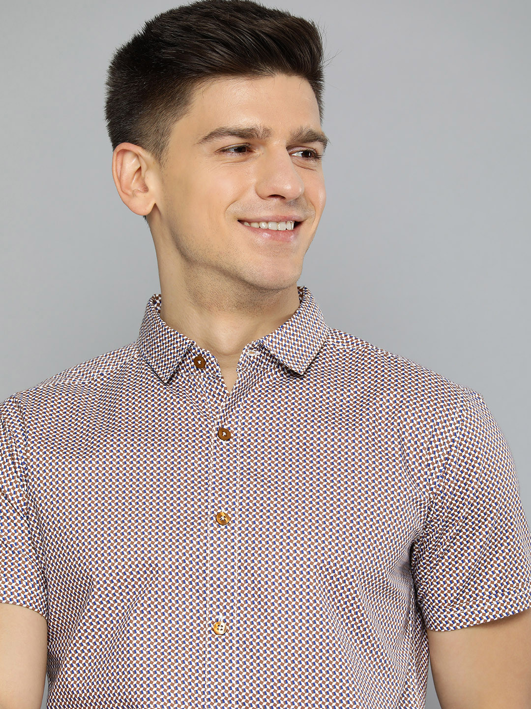 Mast & Harbour Men Brown Regular Fit Classic Printed Cotton Casual Shirt