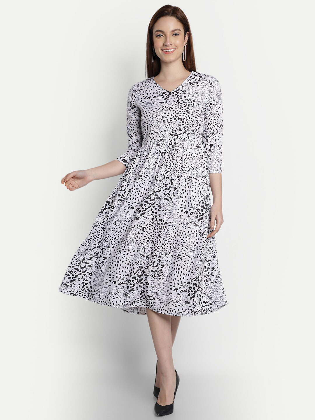 VIDE Women White Animal Crepe Midi Dress