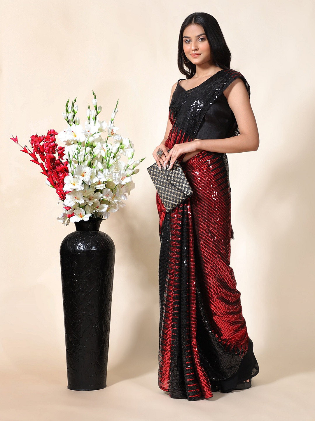 3BUDDY FASHION Red & Black Embellished Sequinned Dharmavaram Saree