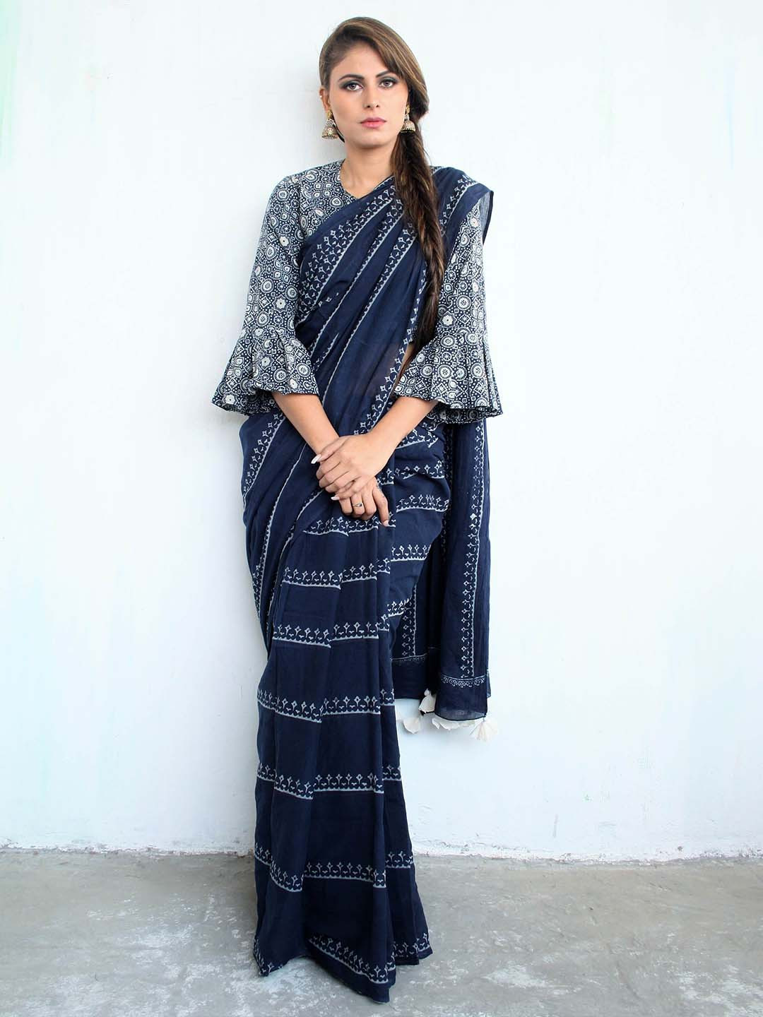 Chidiyaa Blue & White Ethnic Motifs Pure Cotton Saree