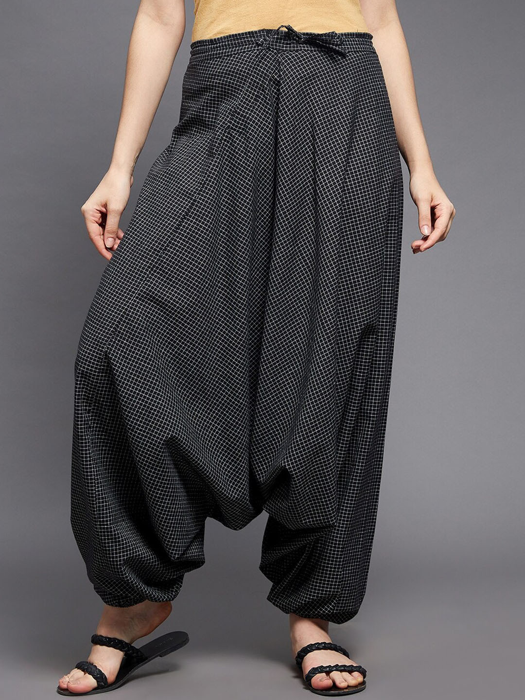 Indian Dobby Women Black Checked Pure Cotton Relaxed Fit Harem Pants