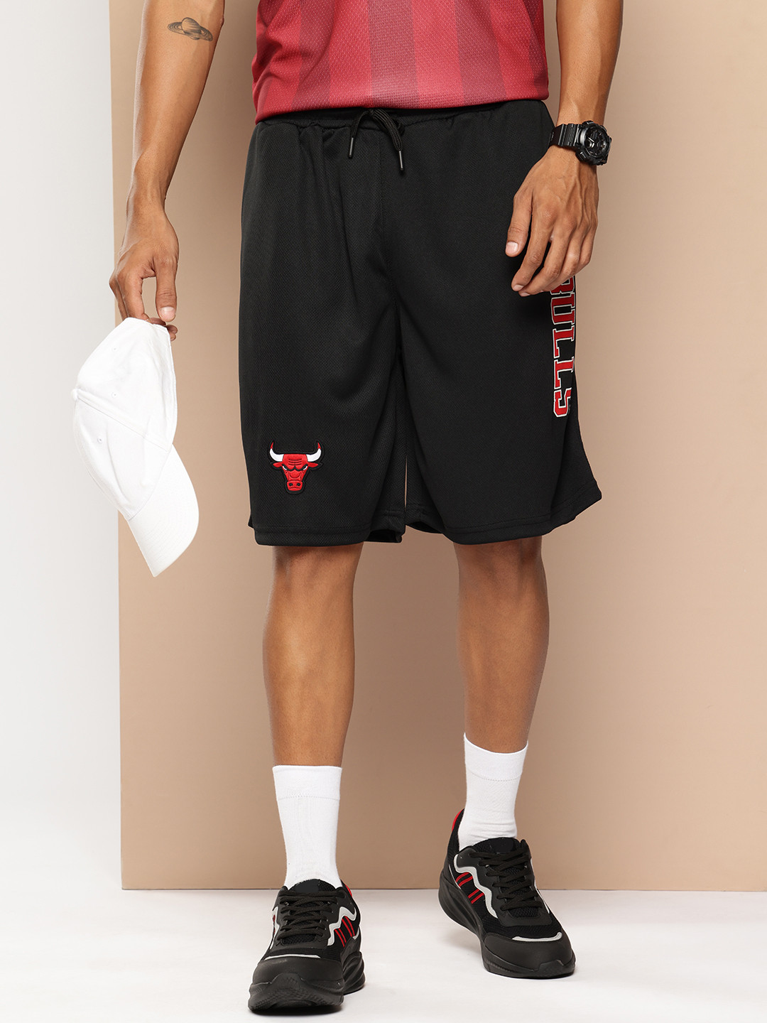 NBA Men Black & Red Chicago Bulls Basketball Solid Loose Fit Shorts