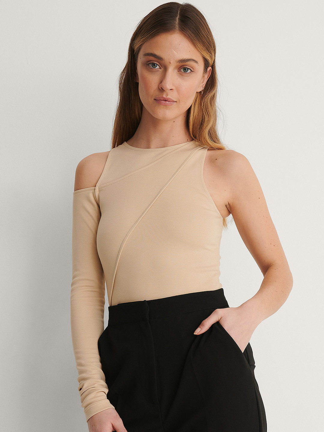 NA-KD Women Beige Solid Cold-Shoulder Top
