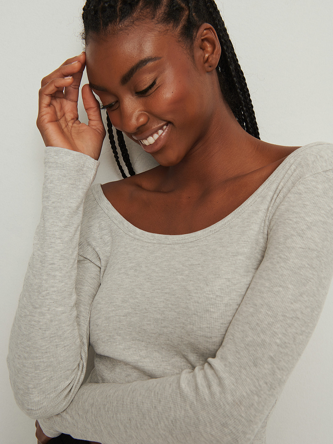 NA-KD Grey Melange Solid Ribbed Top