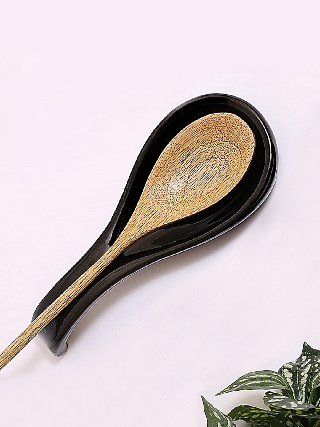 StyleMyWay  Black Solid Ceramic Spoon Rest Serveware