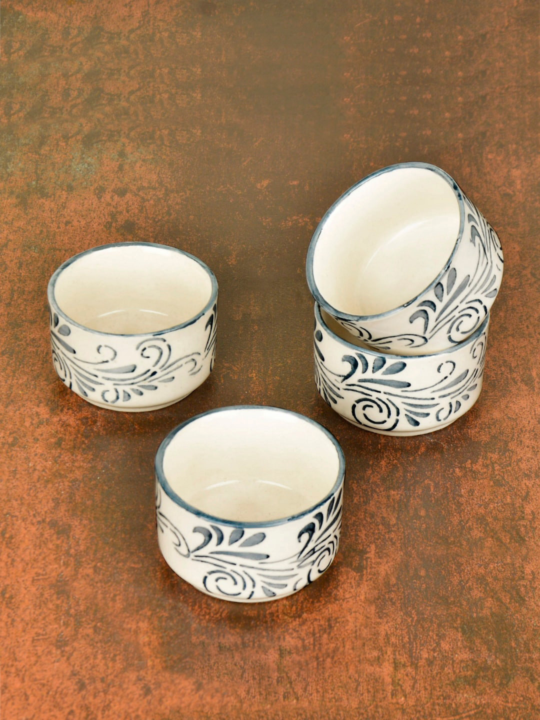 StyleMyWay Set Of 4 Grey & White Hand-Painted Ceramic Dip Bowls