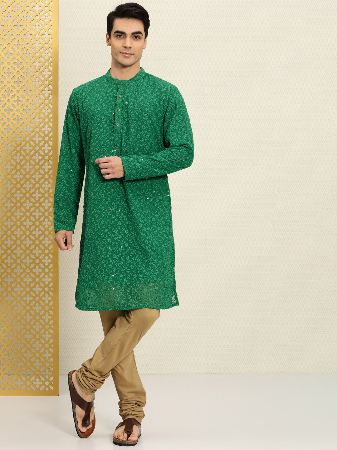 House of Pataudi Men Green Floral Embroidered Rozana Kurta