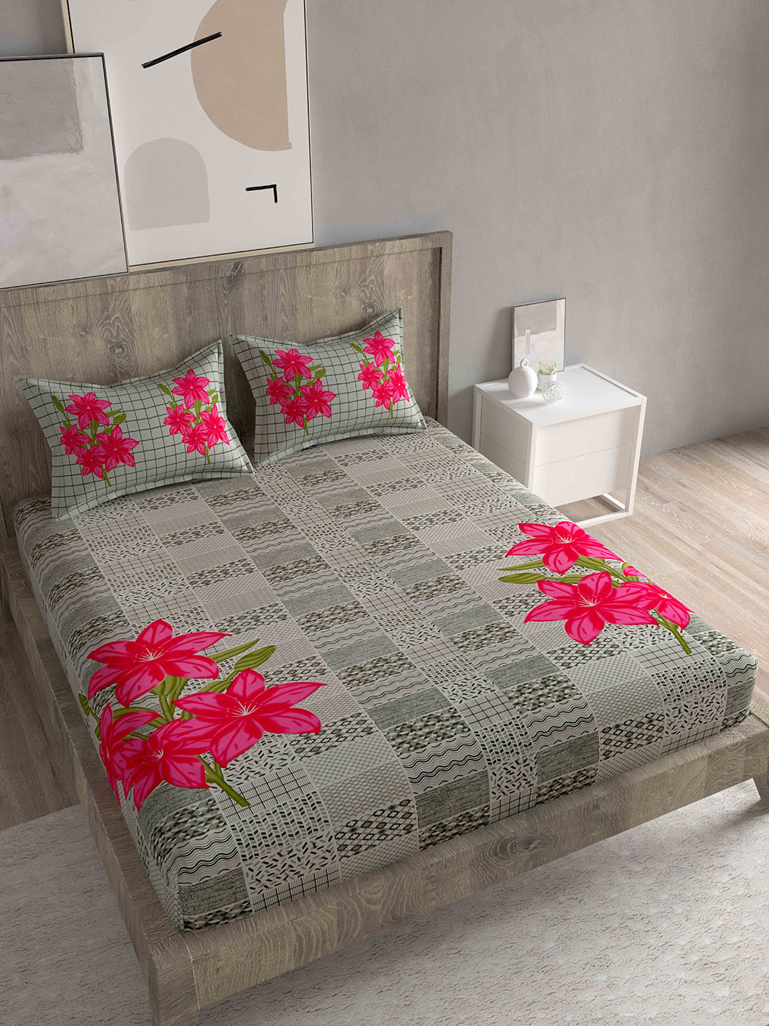 Spangle Premium Pink Floral Cotton 280 TC King Fine Bedsheet with 2 Pillow Covers-100 x 108 inches