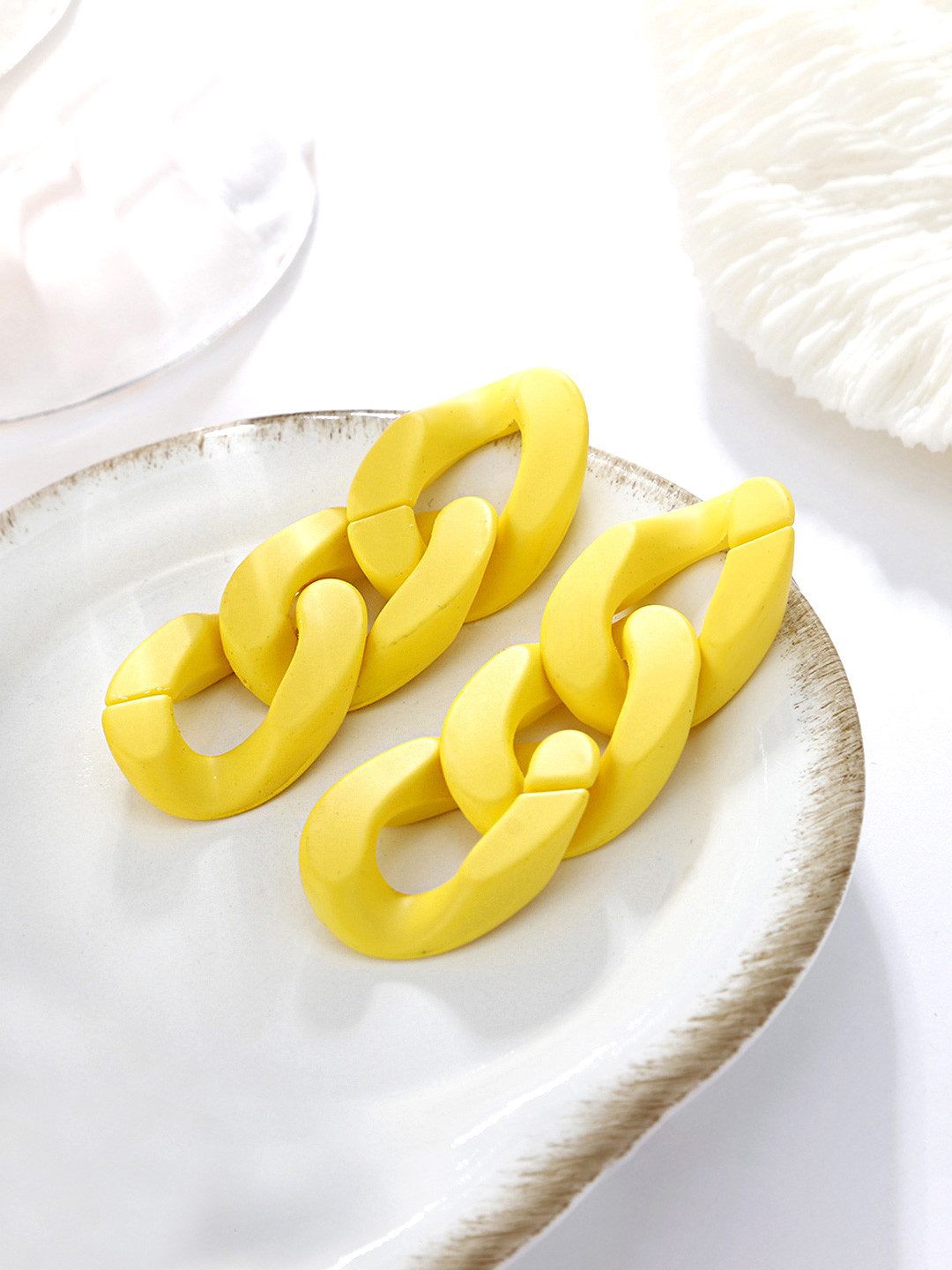 Unwind by Yellow Chimes Yellow Contemporary Chain Design Earrings