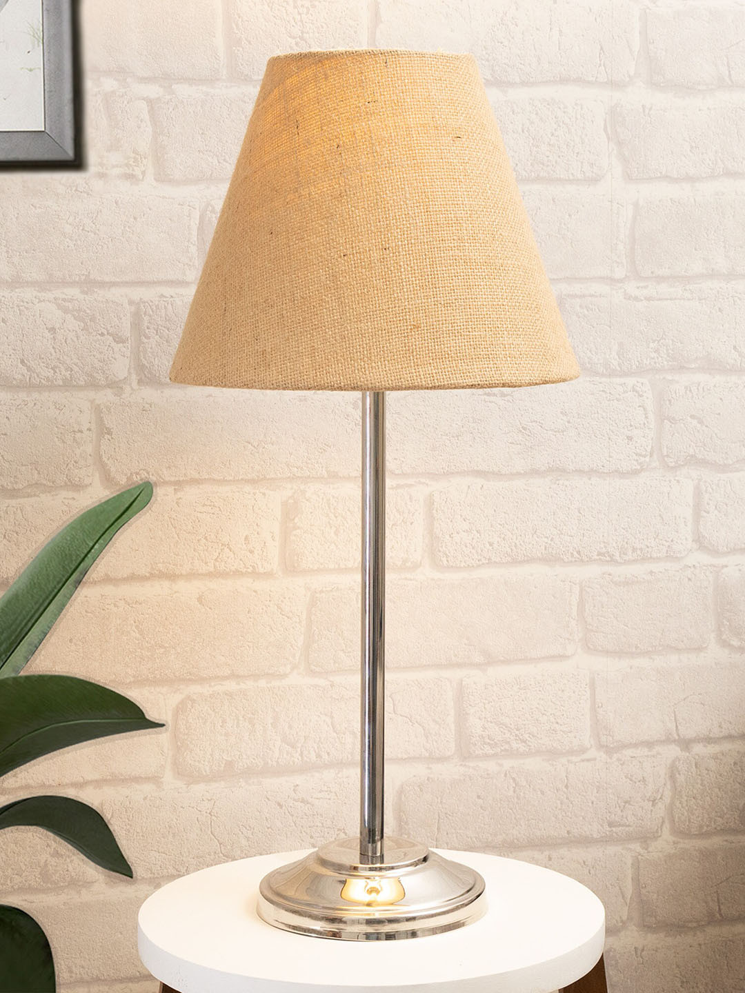 Homesake Brown Solid Triangle Basic Table Lamp