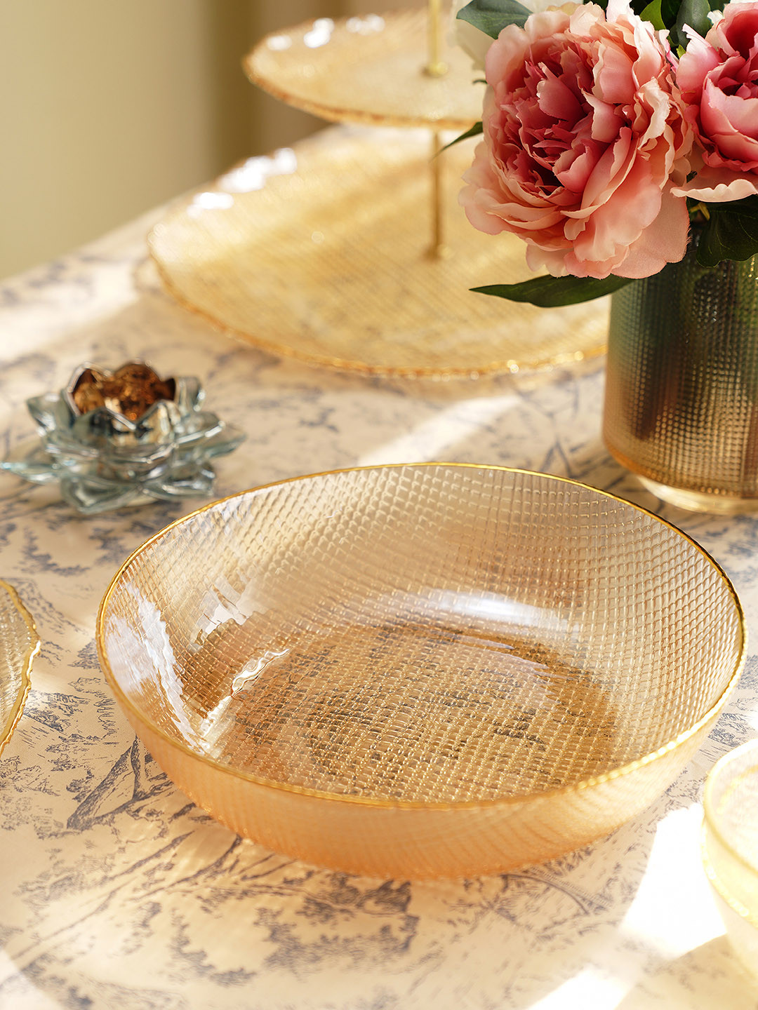 Pure Home and Living Transparent & Gold-Toned Textured Glass Serving Bowl