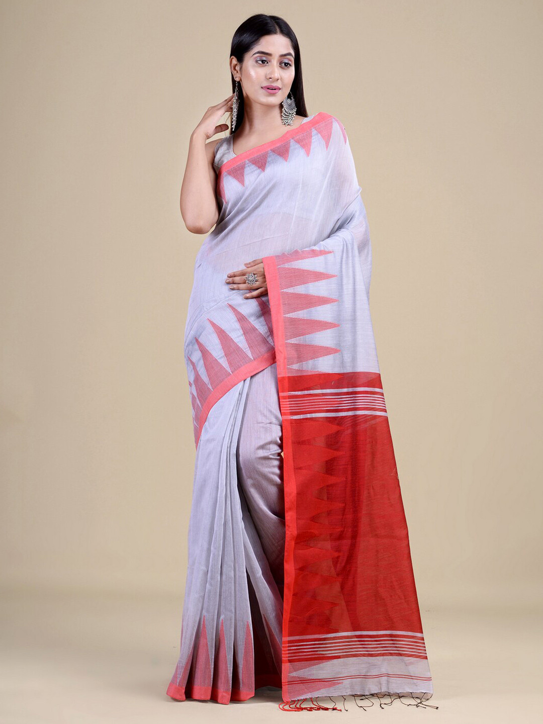 Laa Calcutta Silver-Toned & Red Woven Design Zari Jute Silk Jamdani Saree
