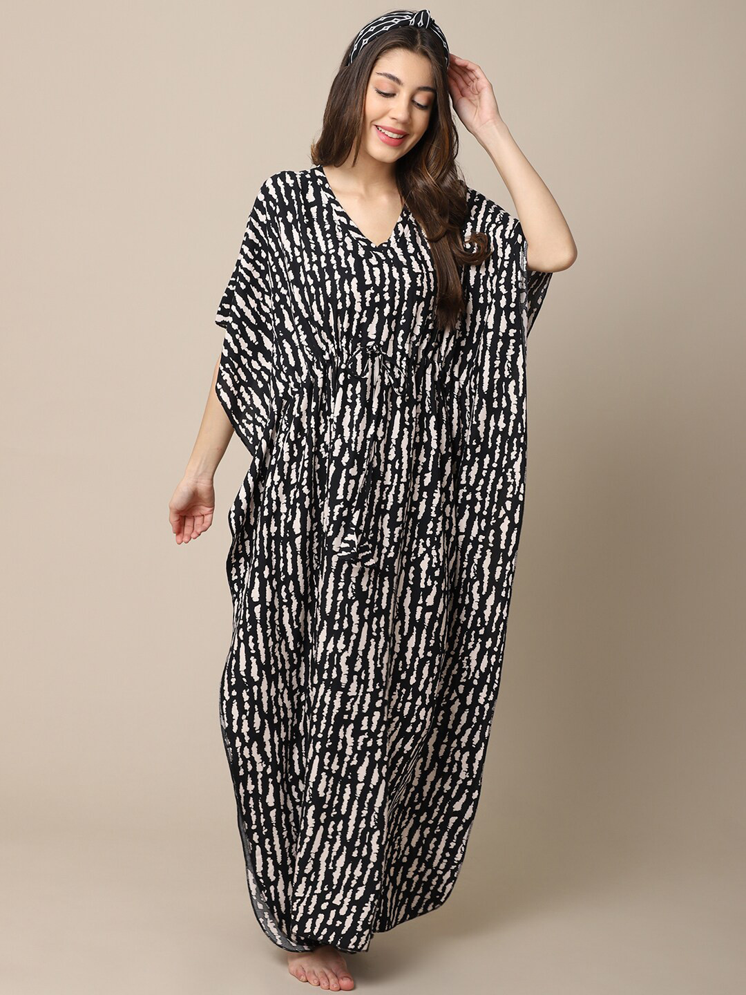 Claura Black Printed Viscose Rayon Maxi Kaftan Nightdress