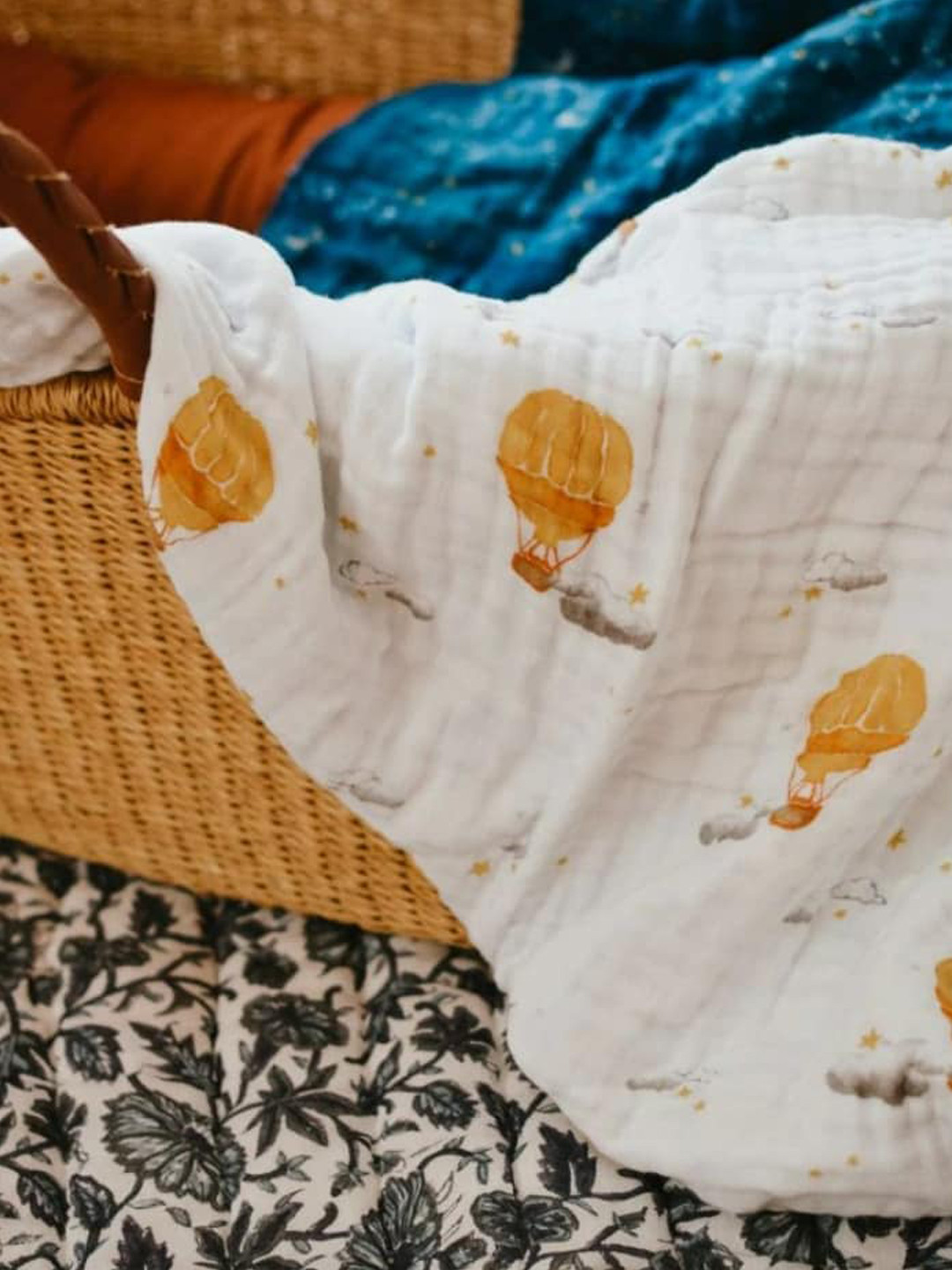 Malabar Baby Kids White & Orange Summer 210 GSM Cotton Single Bed Blanket