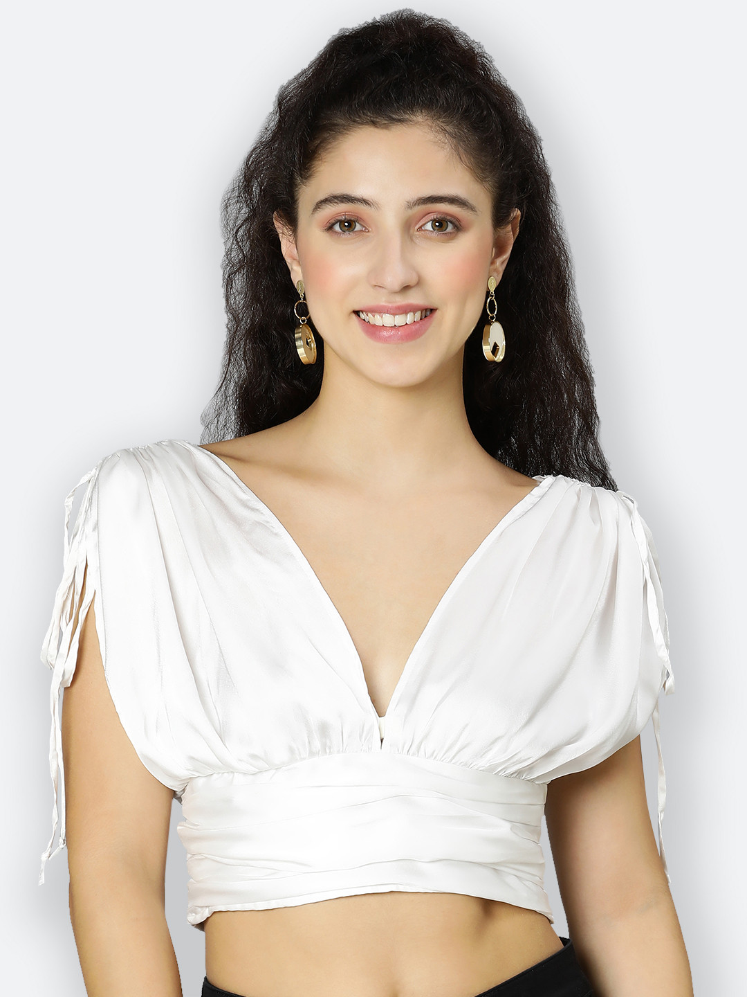 Oxolloxo Women White Solid Satin Crop Top
