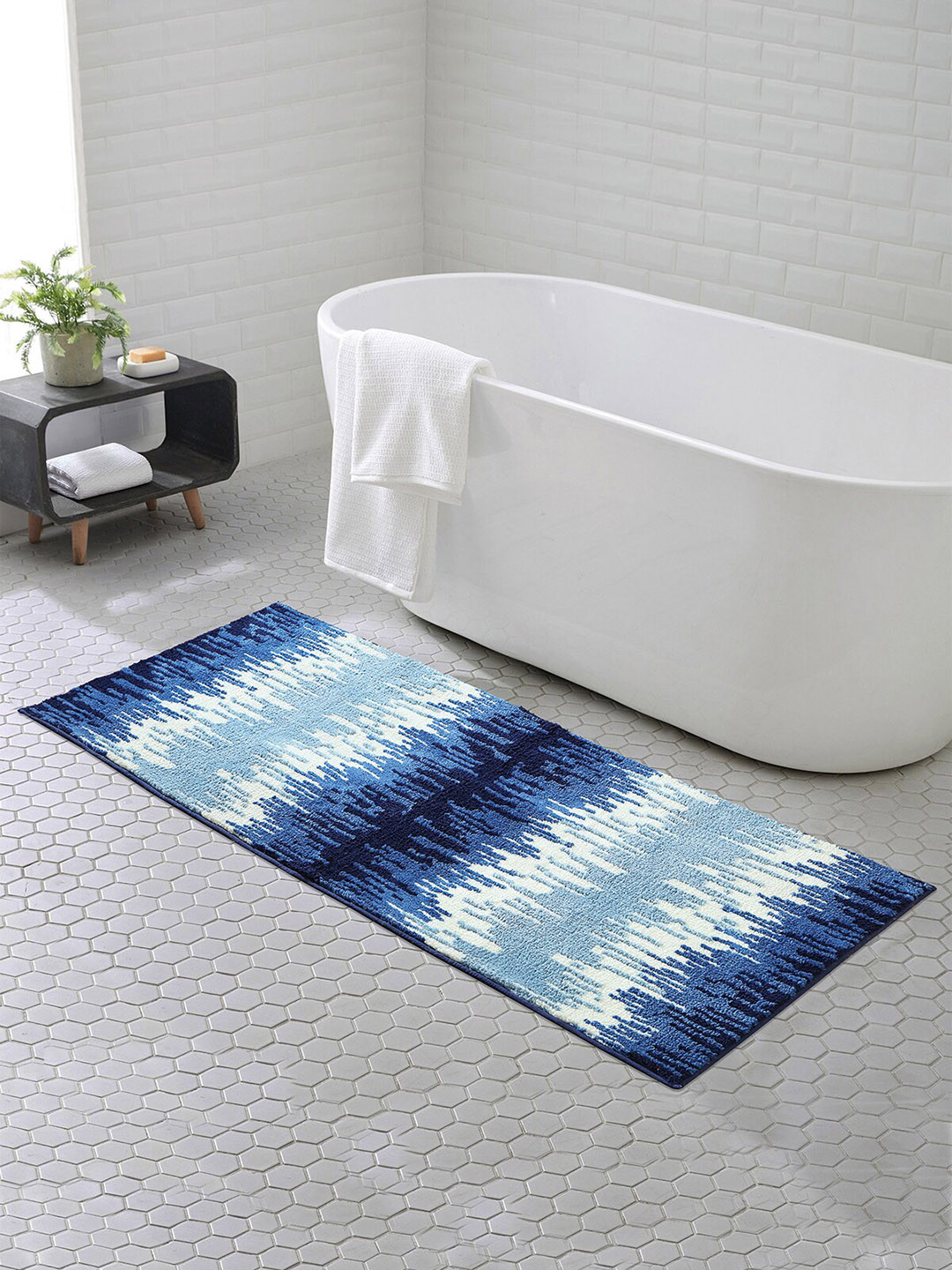 OBSESSIONS Blue & White Anti-Skid Bath Rug