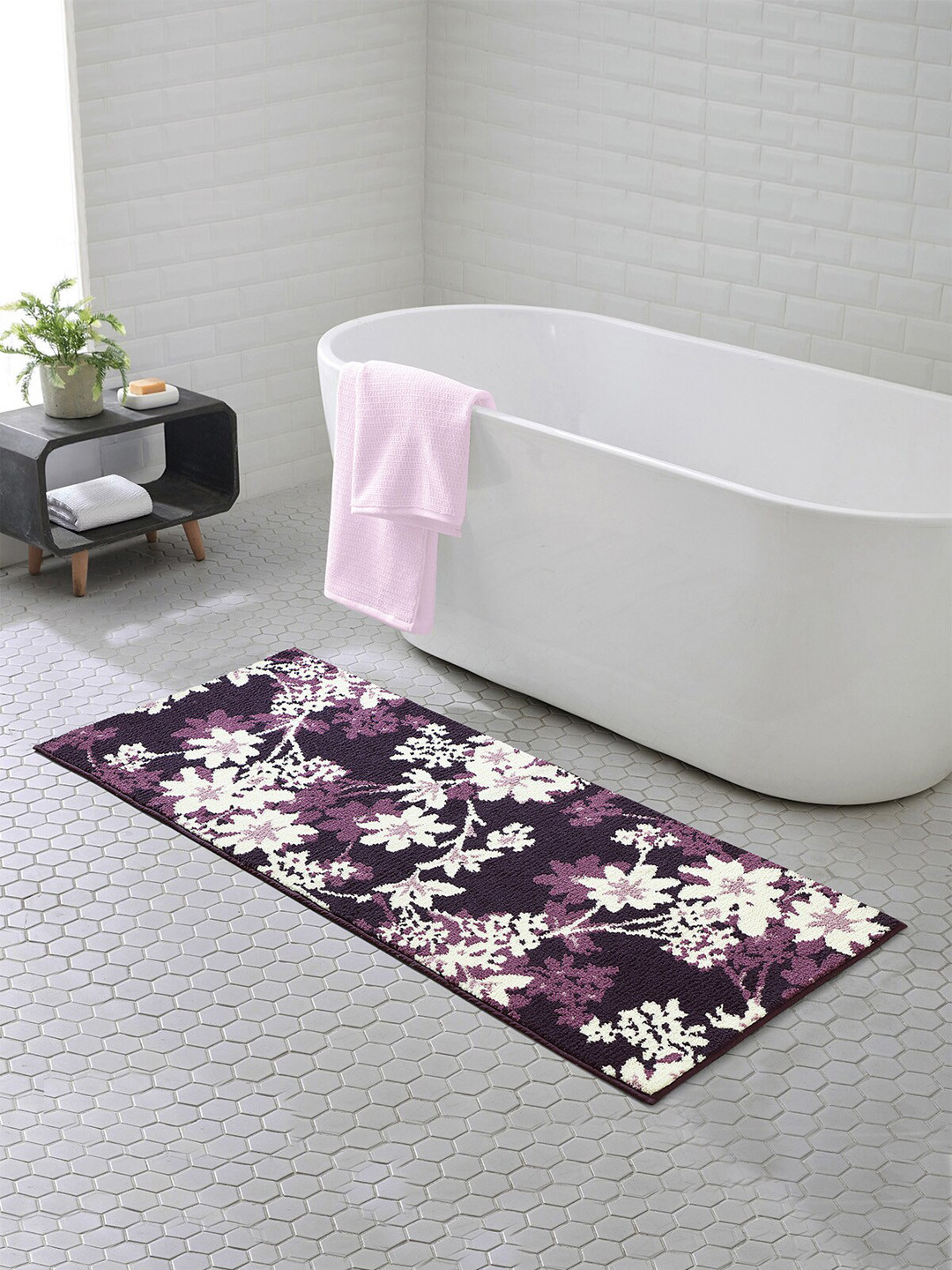 OBSESSIONS Purple Floral Patterned 1800 GSM Anti-Skid Bath Rugs