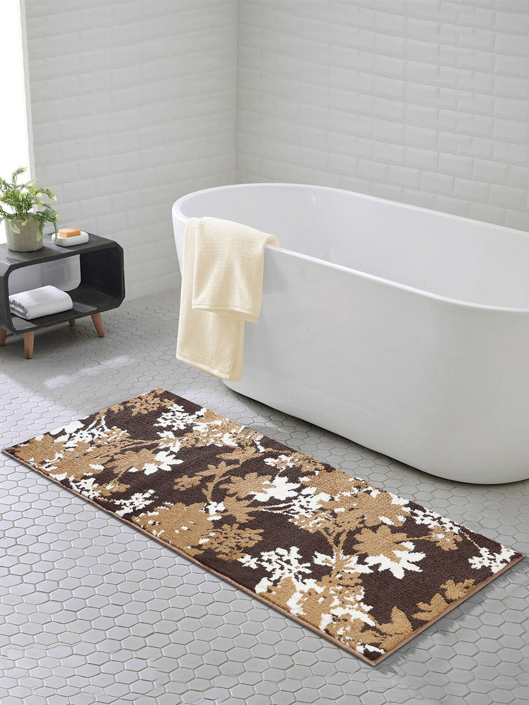 OBSESSIONS Brown Floral Patterned 1800 GSM Anti-Skid Bath Rug