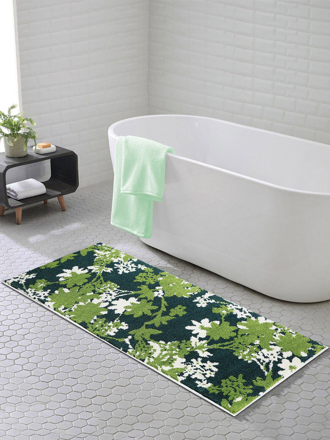 OBSESSIONS Green & Teal Green Floral Anti-Skid 1800GSM Bath Rug