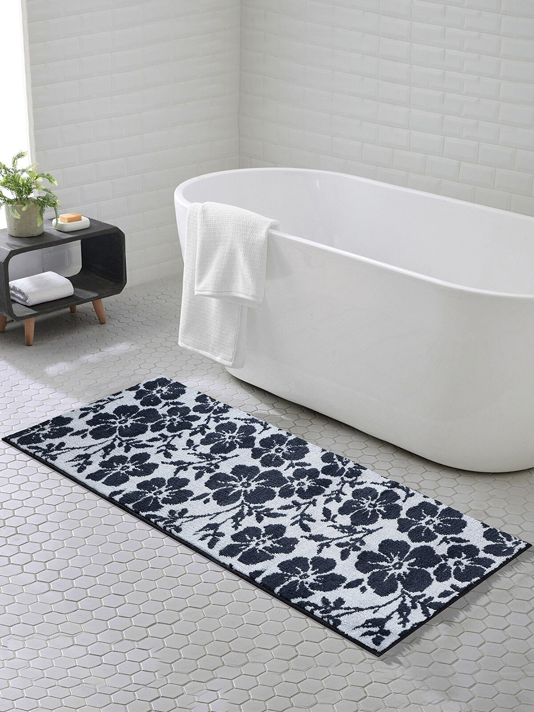 OBSESSIONS Grey Floral Anti-Skid 1800GSM Bath Rug