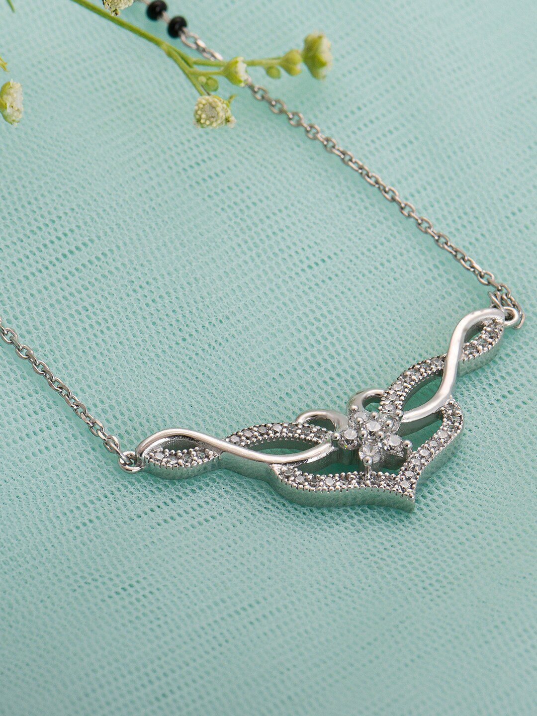 GIVA 925 Sterling Silver Rhodium Plated Zircon Mangalsutra