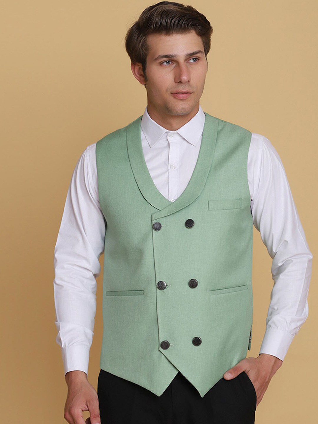 TAHVO Men Green Solid Waistcoat
