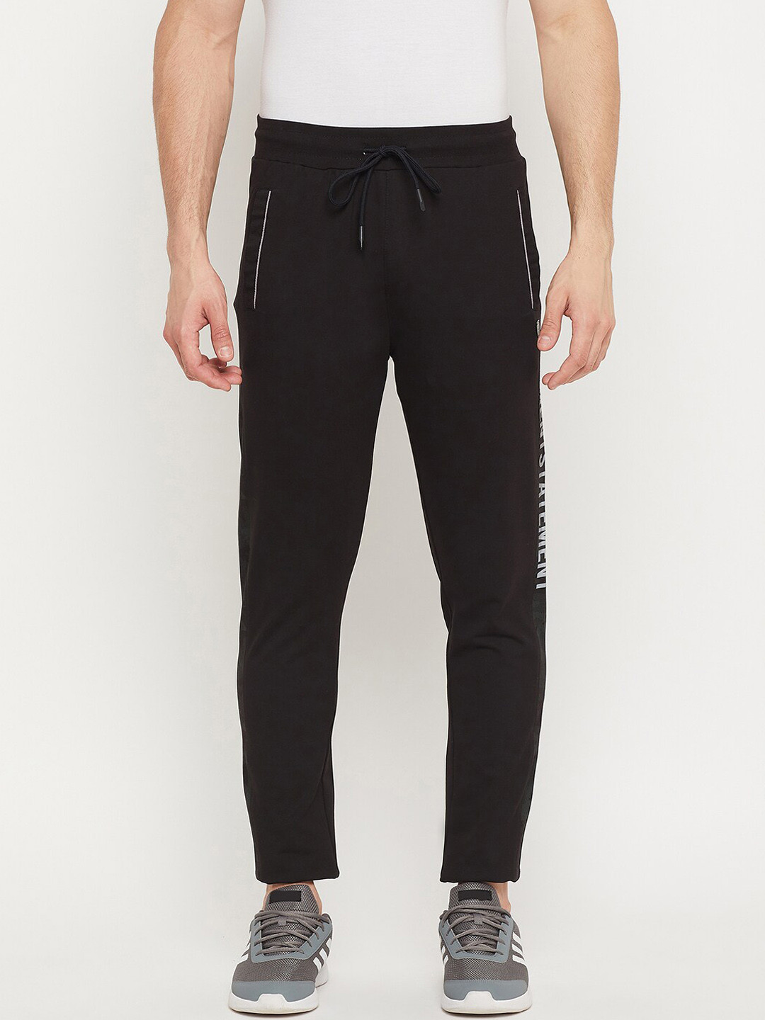 Duke Men Black Solid Track Pants