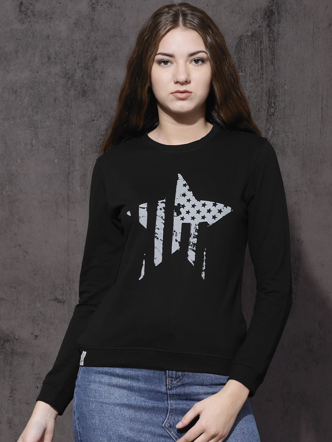 Roadster Women Black Solid Sweatshirt