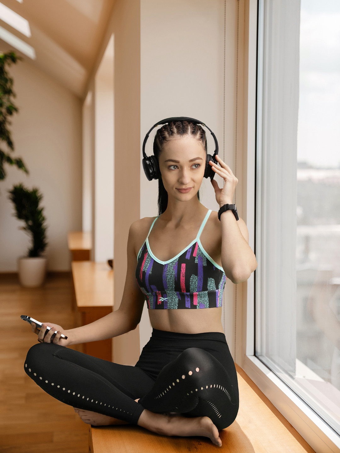 Reebok Black & Sea Green MYT Printed Removable Padding Sports Bra