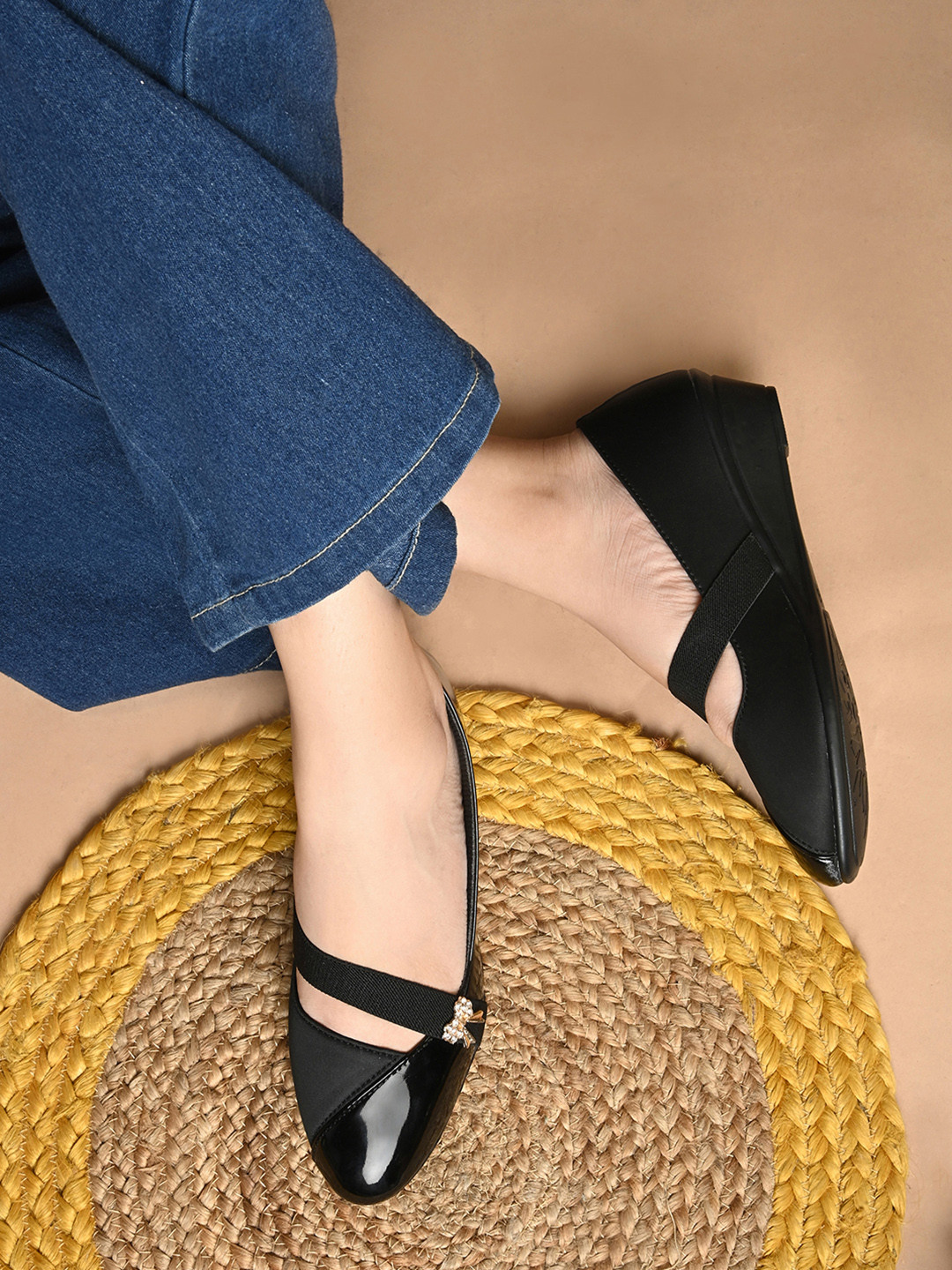 XE Looks Black Wedge Mary Janes