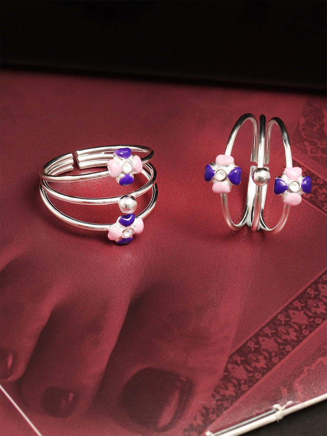 LeCalla Women Set of 2 Pink & Navy Blue 925 Sterling Silver CZ Studded Floral Toe Rings