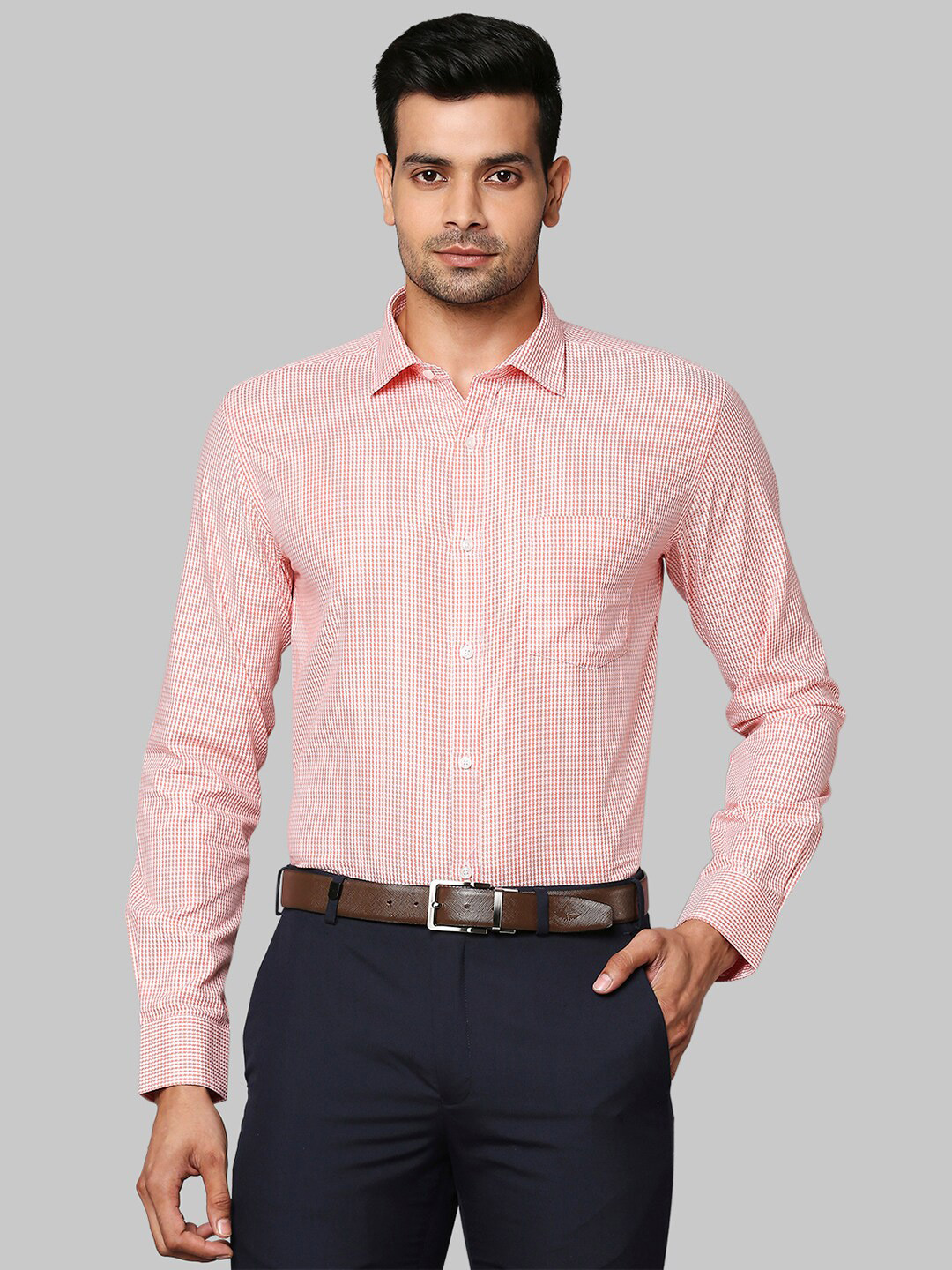 Park Avenue Men Orange Slim Fit Micro Checks Checked Casual Shirt