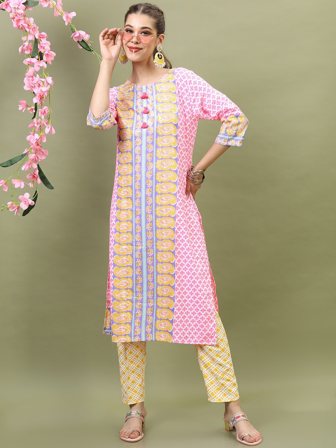 Vishudh Women Pink Ethnic Motifs Printed Flared Sleeves Kurta