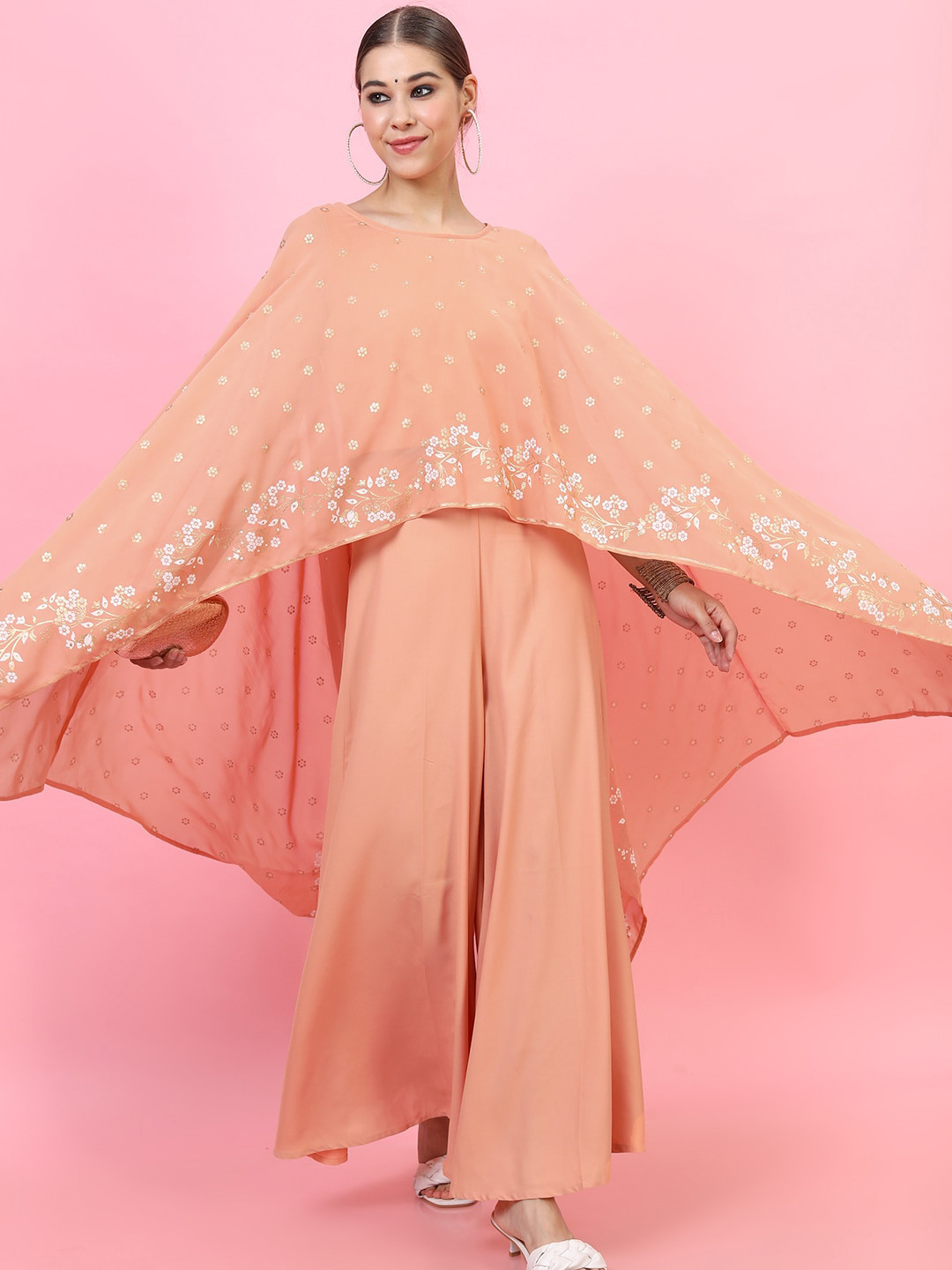 Vishudh Women Printed Crop Top With Sleeveless Inner And Flared Palazzo