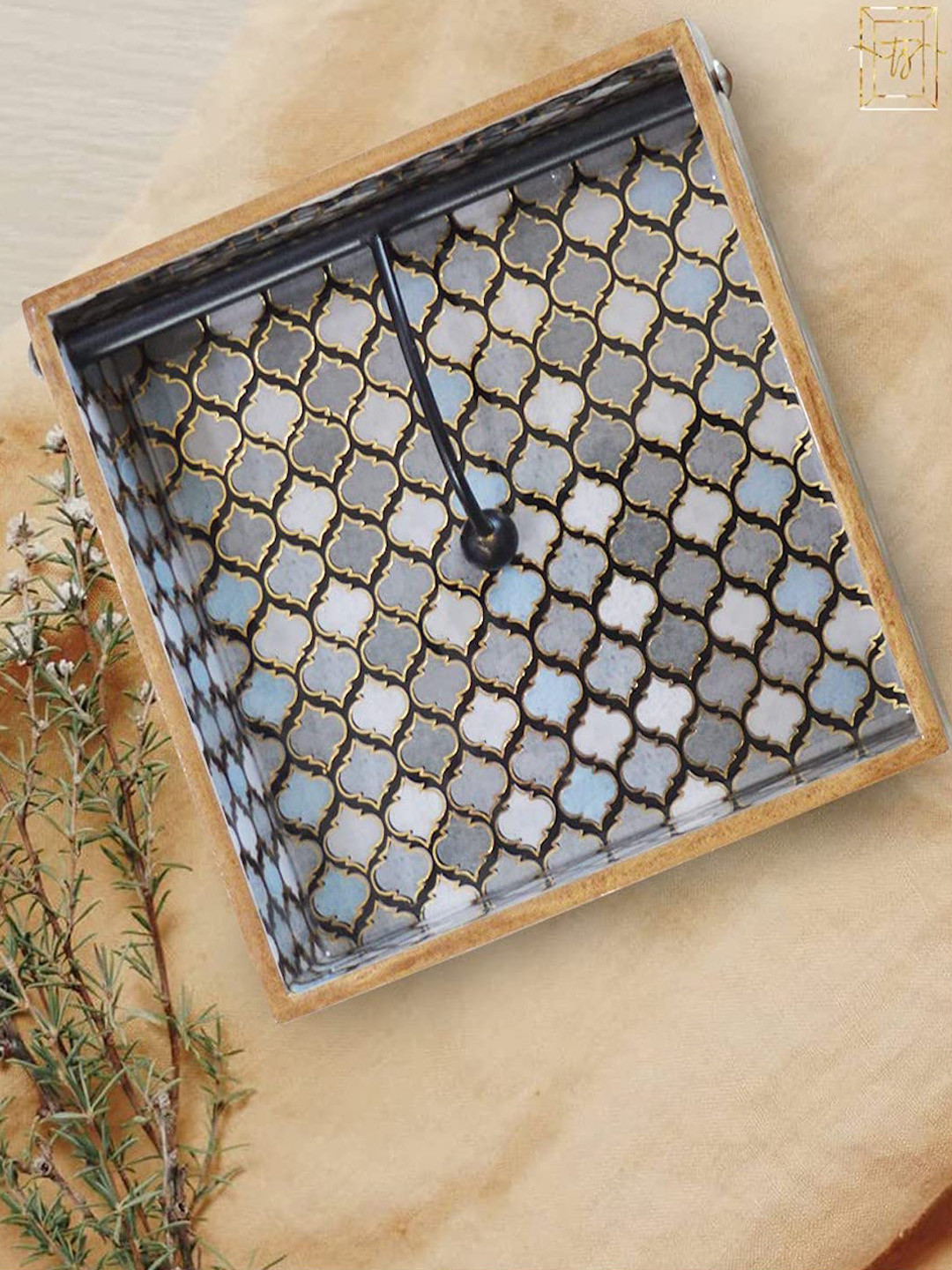 Tranquil square Grey White Glossy Spades Pattern Wooden Napkin Holder